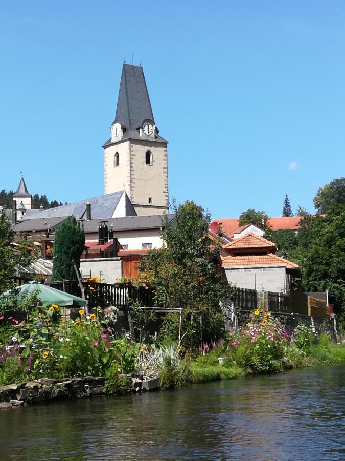 Kemp Lipno - Jenisov Hotel Horní Planá Екстериор снимка